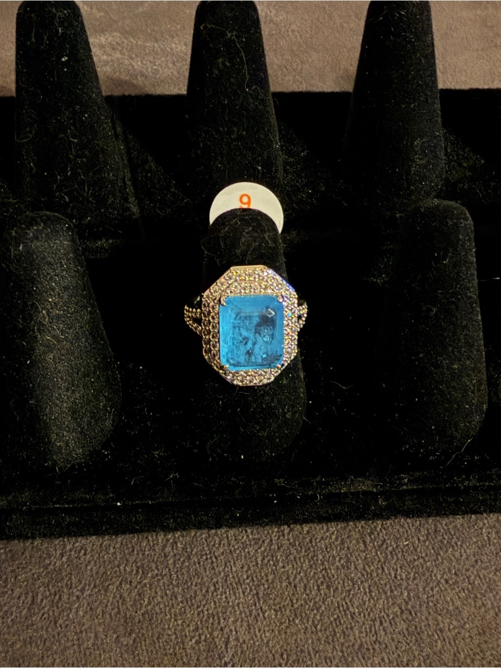 BP Heartbreaker’s Halo Ring Size 6